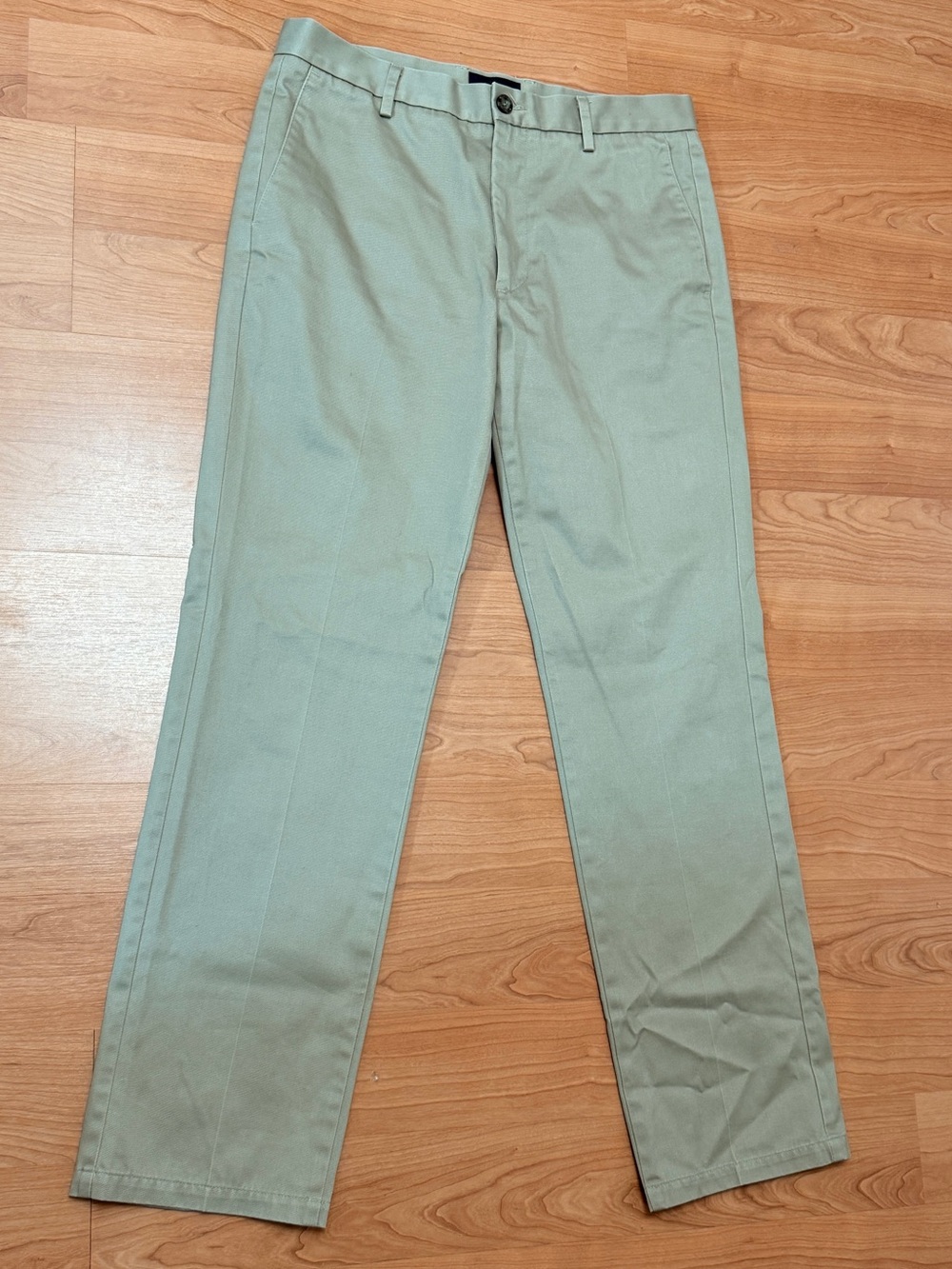 Dockers Men's Signature Lux Cotton Slim Fit Khakis Pants 32x32 Tan